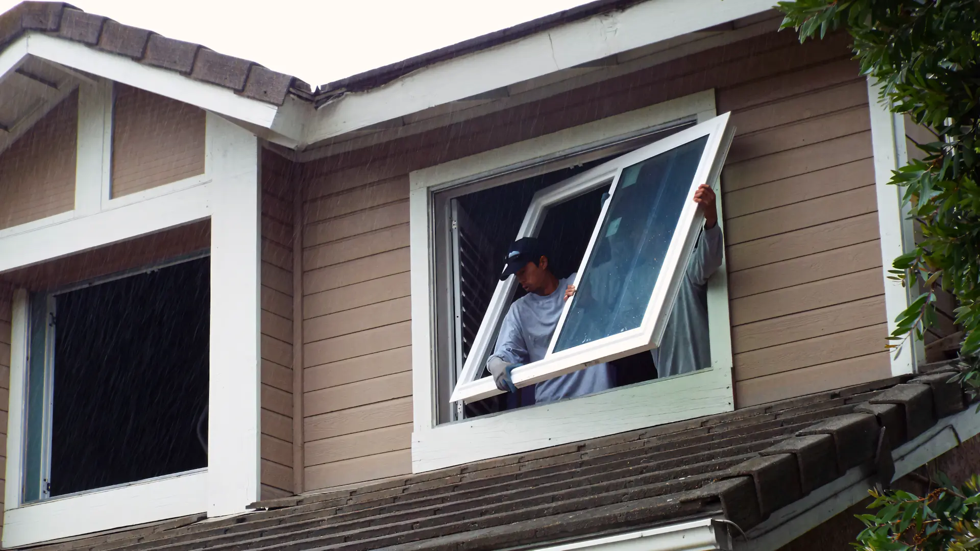 A full color 1920x1080 webp image of energy-efficient Anlin windows featured in a CAT Exteriors project.